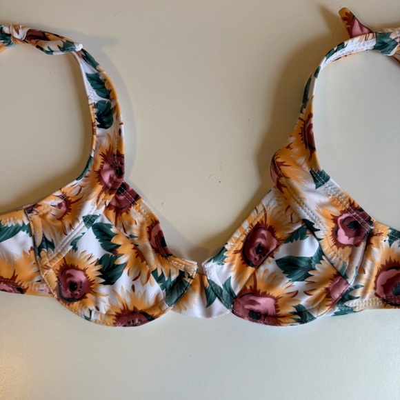 Nasty Gal Sunflower Tie Bikini and Scrunchie Set Size 2 NWT - Picture 7 of 16